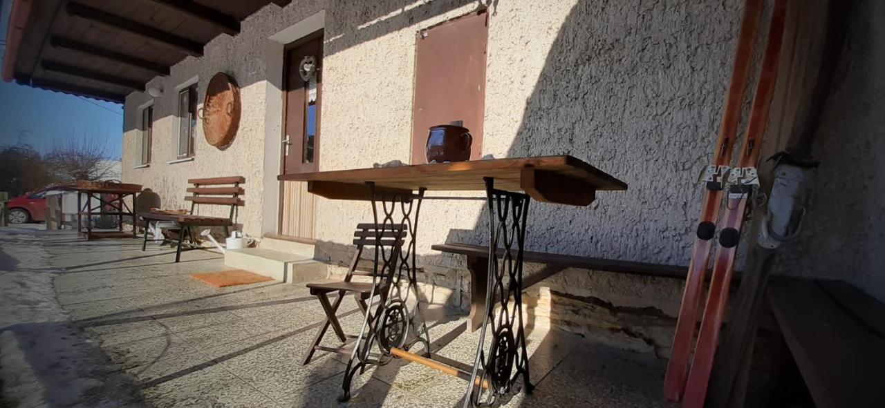 Chalupa Vrsovka Extérieur photo